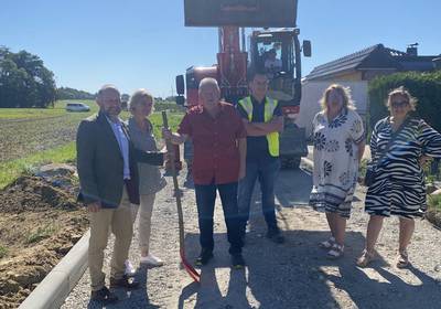 ländlicher Wegebau in Häschendorf / Landkreis Rostock