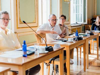 v.l. Anke Winkel Richterin, Peter Balschmiter FHöVPR, Annett Mers Staatliches Schulamt, Linda Stiehm Regionalzentrum