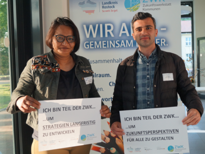 ZWK-Fotoaktion- Nurcahya Mardiyanti Köhler, Ali Yaseen - Beirat für Menschen mit Migrationshintergrund