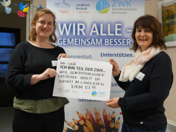 ZWK Fotoaktion - Maggie Hellwig und Dagmar Bannenberg - Volkssolidarität - Heidetreff Gelbensande